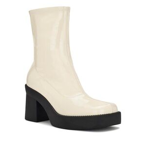 Nine West Women's Gerri3 Chunky Block Heel Squared Toe Ankle Platform Boot